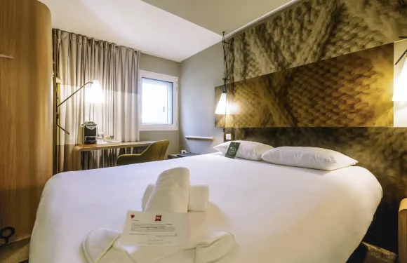 宜必思阿維尼翁中心火車站酒店