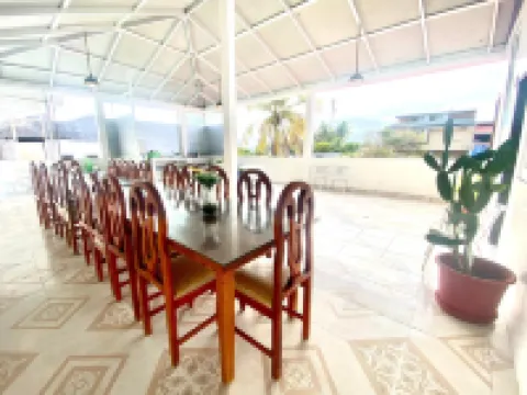 Hostal Insular Hotels in Puerto Villamil