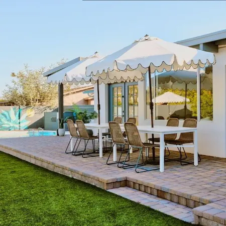 Mountain Views! Outdoor kitchen, heated pool, hot tub, shuffleboard, hike nearby