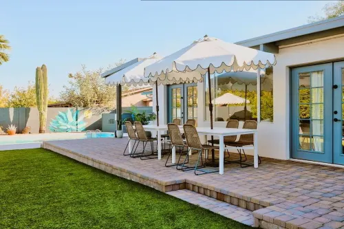 Mountain Views! Outdoor kitchen, heated pool, hot tub, shuffleboard, hike nearby