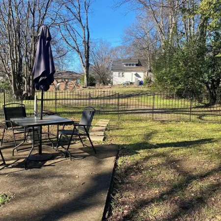 Cute Home in Downtown Florence - 4 BR, 2 BA, WiFi, Pet Friendly!