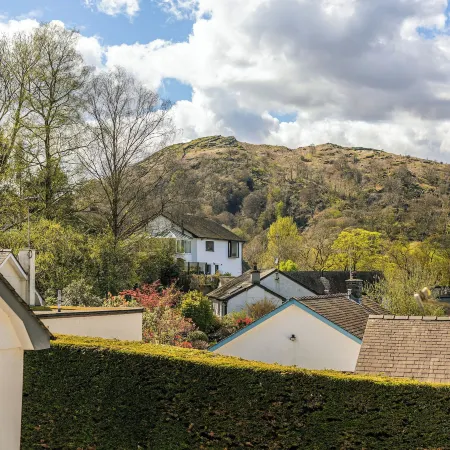 Ambleside Townhouse