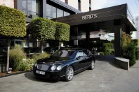 BERD'S Hotel - Parking