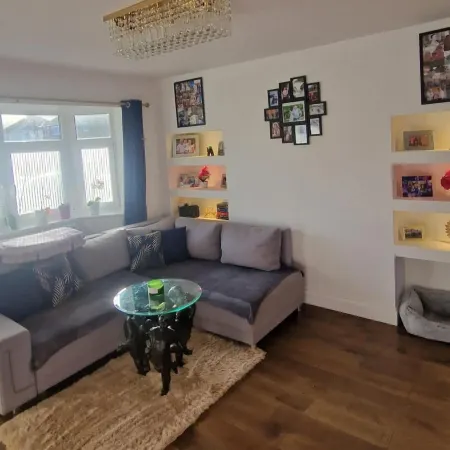 Seaside Escape in Deal, Cozy 2 Bedroom