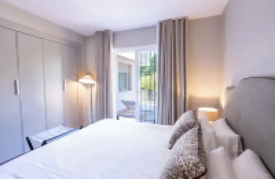 埃爾維里亞山居