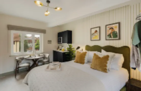 Your Apartment | Hotwells | No.6