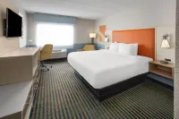Baymont by Wyndham Westampton - Parking