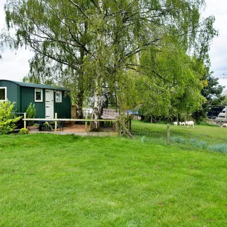 Luxurious Camping Cottage in Nordley, No Deposit