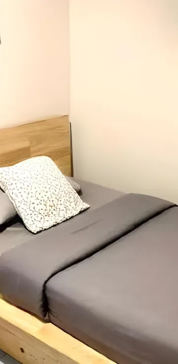 ห้องเตียงเดี่ยวมีห้องน้ำที่ใช้ร่วมกัน