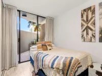 Beachside Studio With Pool and Gym Access Hotels in Cronulla