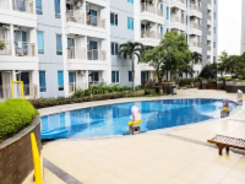 Modern and Homey Studio at Tanglin Supermall Mansion Apartment By Travelio