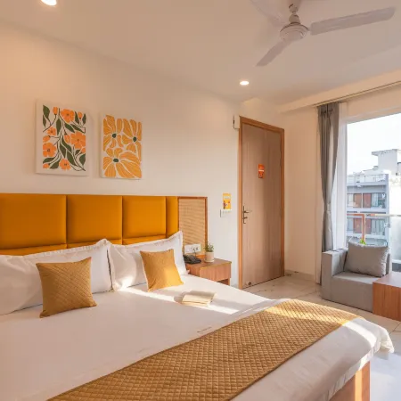Zostel Noida