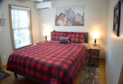 The Linville Community, a Restful Retreat w/ Convenient Access to the Mountains