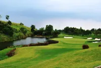 DLC Place - Splendido Taal Tower 1 Tagaytay - Pools