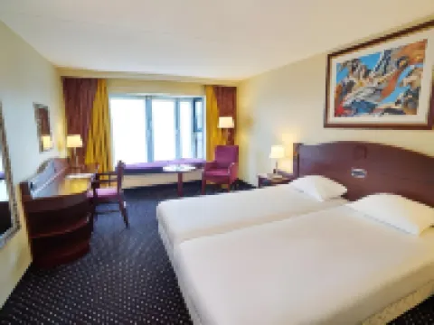 アムラス グランド ホテル デュ ランペルール マーストリヒトのホテル