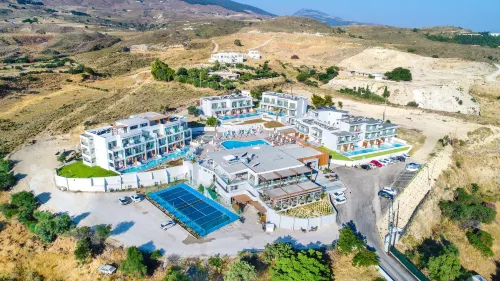 Harmony Crest Resort& Spa