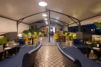 Alba Inn, Vijay Nagar - Desayuno