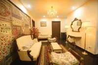 Palm Residences and Suites