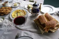 Karin's B&B - breakfast