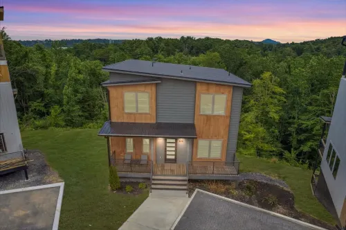 Peak Pursuit by Beyond Expectations Mountain Home With Indoor Pool - Condos