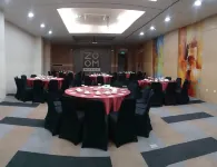 Zoom Dharmahusada Hotel - Bữa sáng