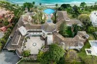 Grand Hotel Las Dunas, Autograph Collection - Pet friendly