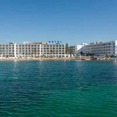 Hotel Vibra San Remo Hotels in der Nähe von Strand Playa Es Pouet