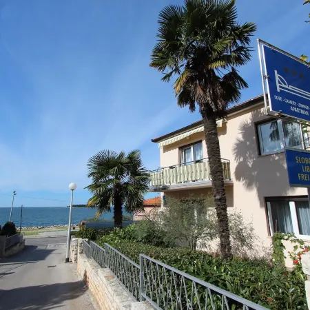 Rooms and Apartments Bella Vista