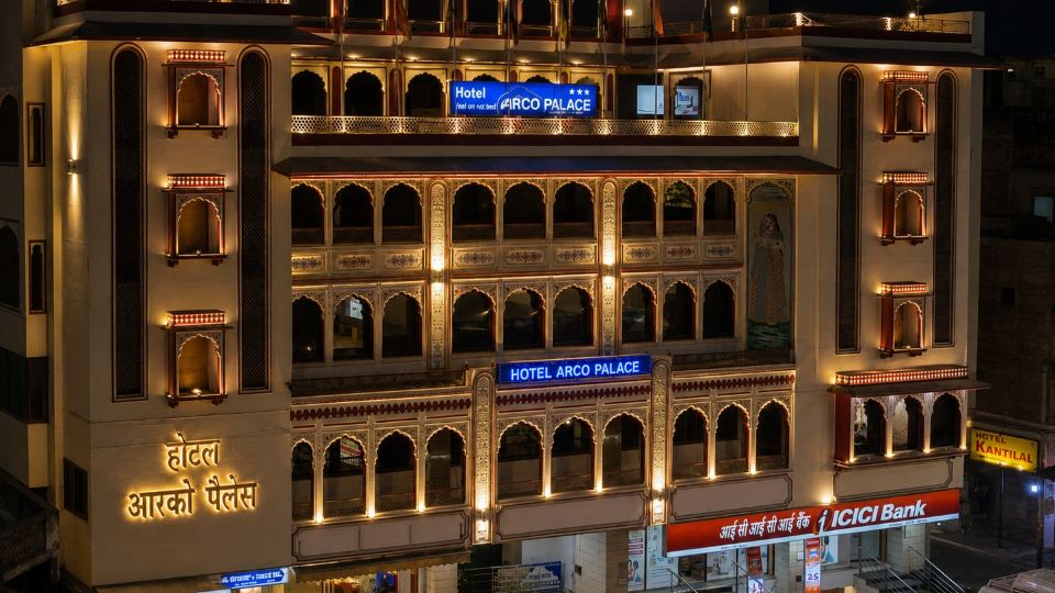 Hotel Arco Palace