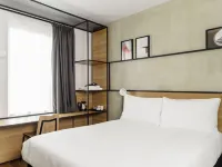 Ibis Bridgwater Hotels in Sedgemoor