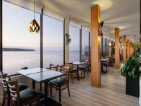 Anchor Inn and Suites Hotels in Campbell River