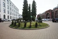 Focus Hotel Łódź - Parkplatz
