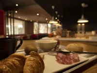 Ibis Arles - breakfast