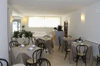 Hotel I Platani - breakfast