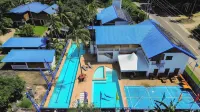 Rainbow Bay Beach & Dive Resort - Beach