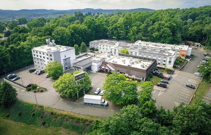 La Quinta Inn & Suites by Wyndham Danbury