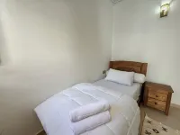 Riad AYA