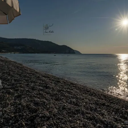 "saracena" Holiday Home with Private Beach and Swimming Pool