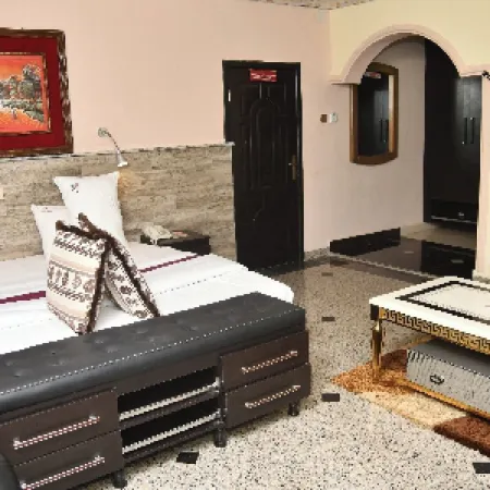 Choice Gate Hotel-Guest Room