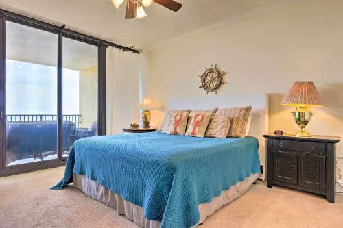 Family Condo: Resort Pool Access & Ocean View - Beach