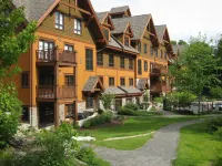 Étoile du Matin by Rendez-Vous Mont-Tremblant - Mountain view