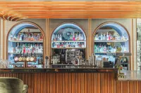 Diamond Suites by Reykjavik Keflavik Airport - bar
