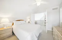 Home on Lake Erie 3 Bedrooms 3 Bathrooms - موقف سيارات