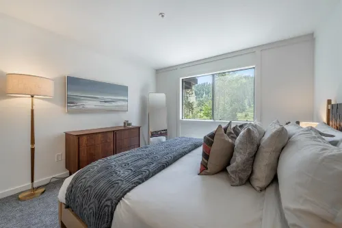 Alpenglow Loft 2 Bedroom Condo - 4-Star