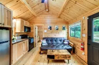 Catskills Tiny Home Cabin: Surrounded by Nature! - Parking