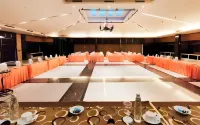 Laras Asri Resort & Spa - breakfast
