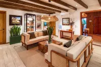 Las Lagunas Boutique Hotel - Spa