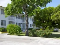 Adulo Apartments - Homestays
