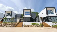 Mungyeong the Most Pool Villa - Bjergudsigt