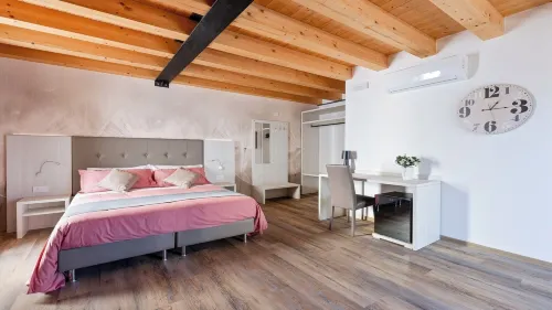 Luxea Guest House - B&B Treviso - Homestays